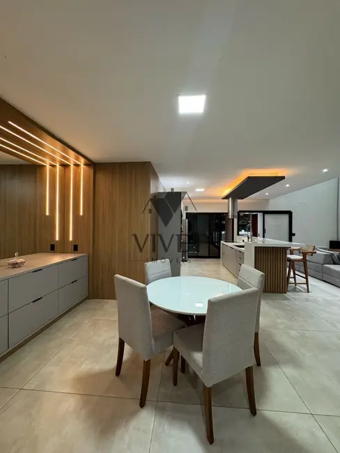 Foto 9 de Casa de Condomínio com 3 quartos à venda, 270m2 em Cajuru do Sul, Sorocaba - SP