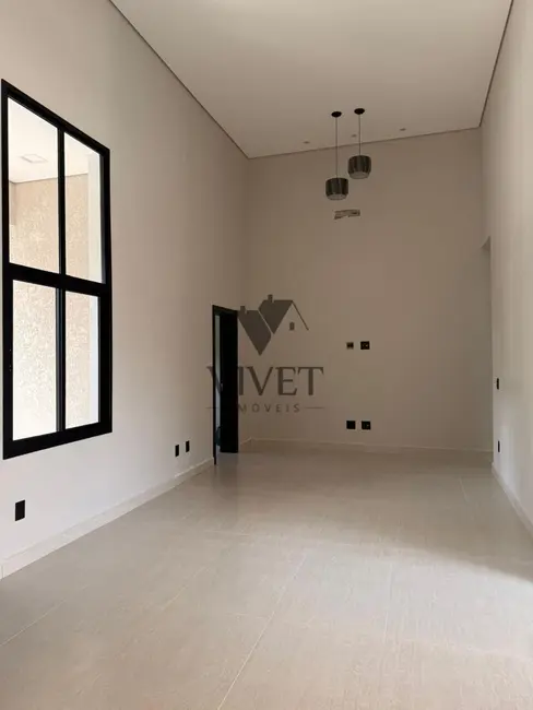 Casa de Condomínio com 2 quartos à venda, 110m2 em Cajuru do Sul, Sorocaba - SP - imagem 2 Foto 2 de Casa de Condomínio com 2 quartos à venda, 110m2 em Cajuru do Sul, Sorocaba - SP