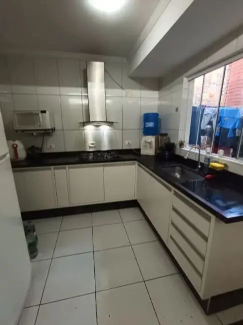 Foto 2 de Casa de Condomínio com 2 quartos à venda, 66m2 em Éden, Sorocaba - SP