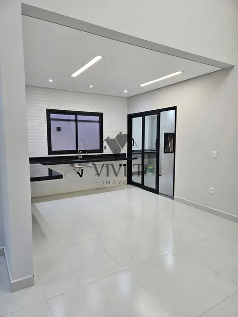 Foto 2 de Casa de Condomínio com 3 quartos à venda, 144m2 em Wanel Ville, Sorocaba - SP