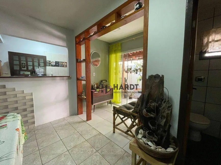 Foto 9 de Casa com 4 quartos à venda, 372m2 em Joinville - SC