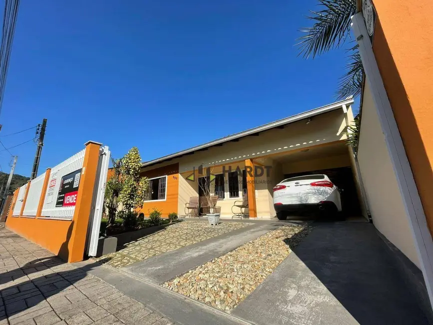 Foto 3 de Casa com 4 quartos à venda, 372m2 em Joinville - SC