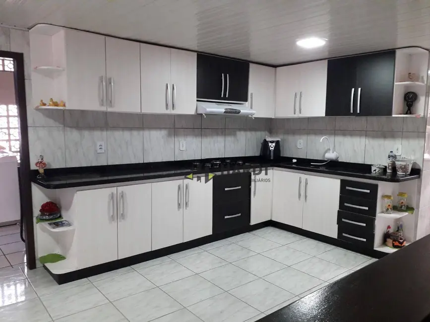 Foto 7 de Casa com 3 quartos à venda, 450m2 em Rio Bonito (Pirabeiraba), Joinville - SC