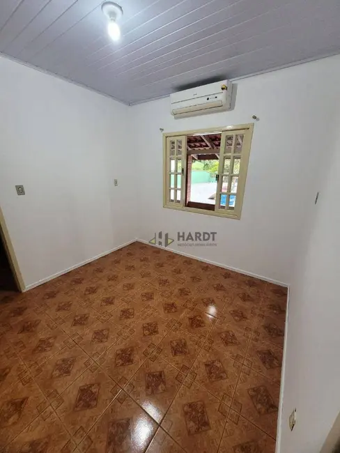 Casa com 2 quartos para alugar, 425m2 em Rio Bonito (Pirabeiraba), Joinville - SC - imagem 9 Foto 9 de Casa com 2 quartos para alugar, 425m2 em Rio Bonito (Pirabeiraba), Joinville - SC