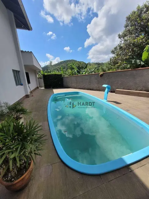 Chácara com 3 quartos para alugar, 2441m2 em Joinville - SC - imagem 7 Foto 7 de Chácara com 3 quartos para alugar, 2441m2 em Joinville - SC