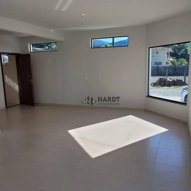 Sala Comercial à venda, 127m2 em Joinville - SC - imagem 3 Foto 3 de Sala Comercial à venda, 127m2 em Joinville - SC