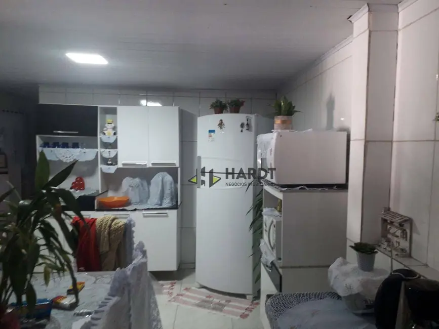 Foto 6 de Casa com 3 quartos à venda, 360m2 em Paranaguamirim, Joinville - SC