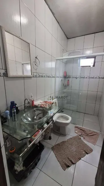 Foto 6 de Casa com 2 quartos à venda, 360m2 em Joinville - SC