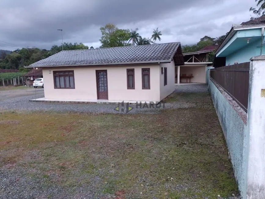 Foto 2 de Casa com 3 quartos à venda, 471m2 em Rio Bonito (Pirabeiraba), Joinville - SC