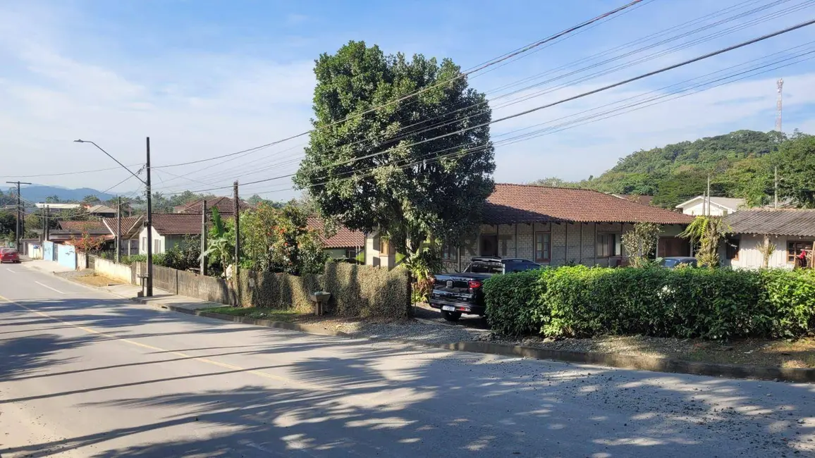 Foto 1 de Casa com 4 quartos à venda, 422m2 em Rio Bonito (Pirabeiraba), Joinville - SC