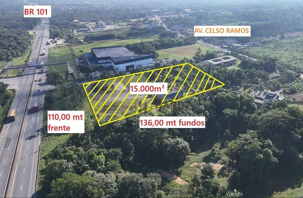 Foto 1 de Terreno / Lote à venda, 15000m2 em Garuva, SC