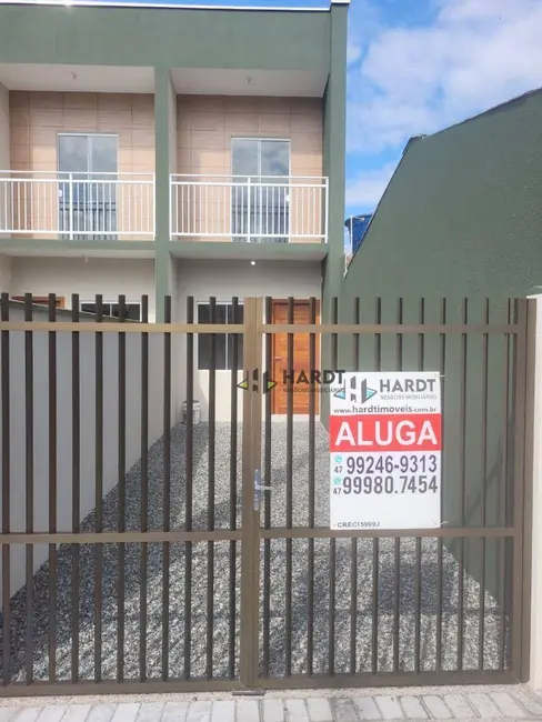 Foto 2 de Casa com 2 quartos para alugar, 75m2 em Rio Bonito (Pirabeiraba), Joinville - SC