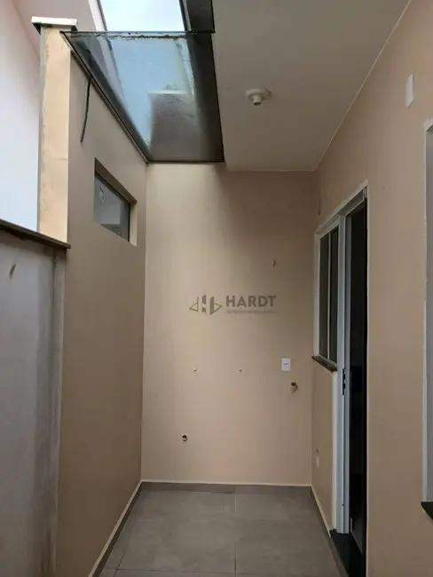 Foto 9 de Casa com 2 quartos à venda, 62m2 em Joinville - SC