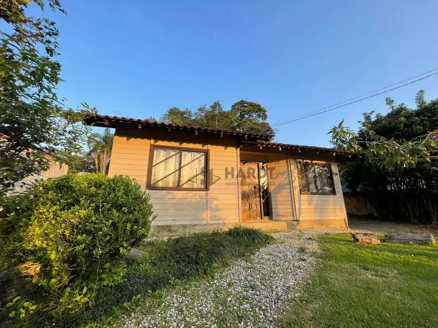 Foto 1 de Casa com 3 quartos à venda, 399m2 em Rio Bonito (Pirabeiraba), Joinville - SC