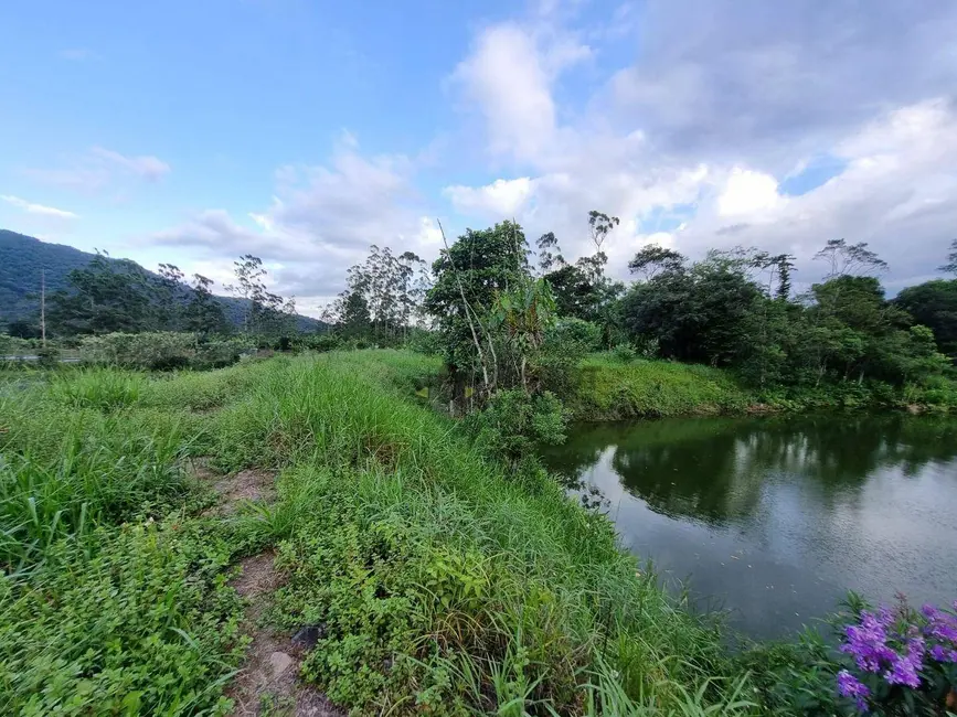 Foto 1 de Terreno / Lote à venda, 6837m2 em Rio Bonito (Pirabeiraba), Joinville - SC