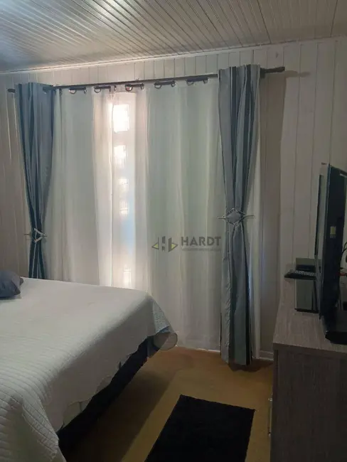 Foto 8 de Casa com 3 quartos à venda, 360m2 em Iririú, Joinville - SC