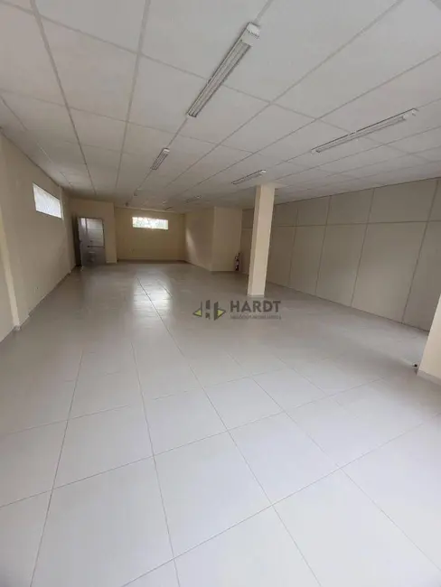 Foto 2 de Sala Comercial para alugar, 130m2 em Rio Bonito (Pirabeiraba), Joinville - SC