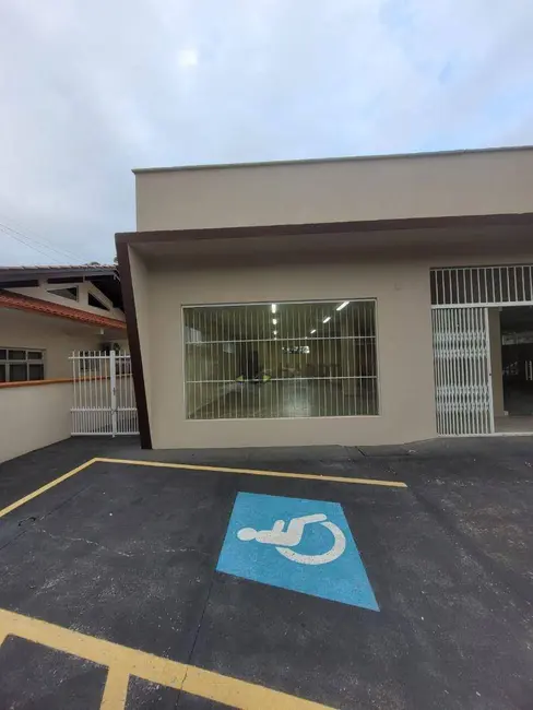 Foto 1 de Sala Comercial para alugar, 130m2 em Rio Bonito (Pirabeiraba), Joinville - SC