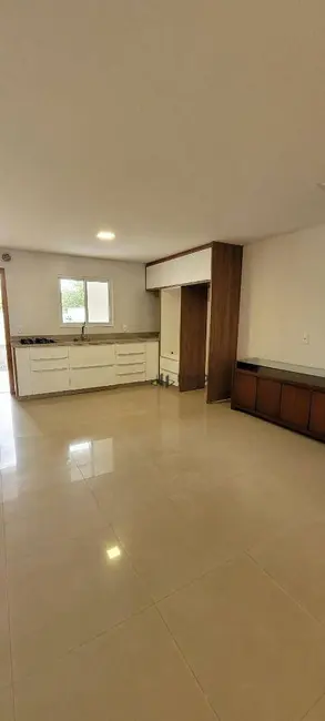 Foto 4 de Casa com 3 quartos à venda, 130m2 em Joinville - SC