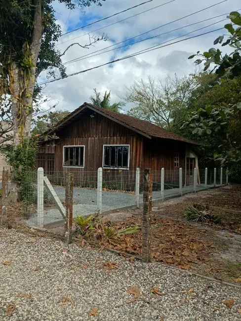 Foto 2 de Casa com 1 quarto à venda, 300m2 em Sao Francisco Do Sul - SC