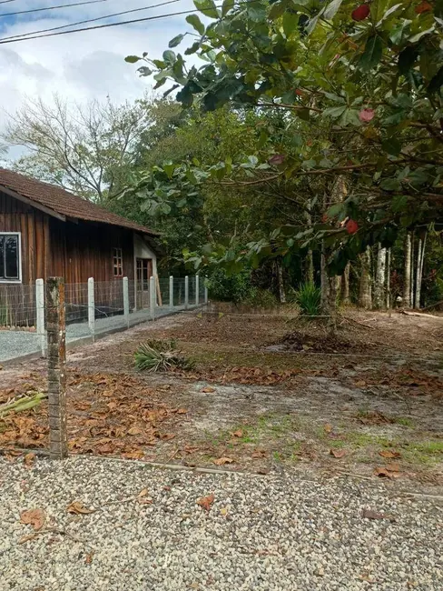 Foto 3 de Casa com 1 quarto à venda, 300m2 em Sao Francisco Do Sul - SC