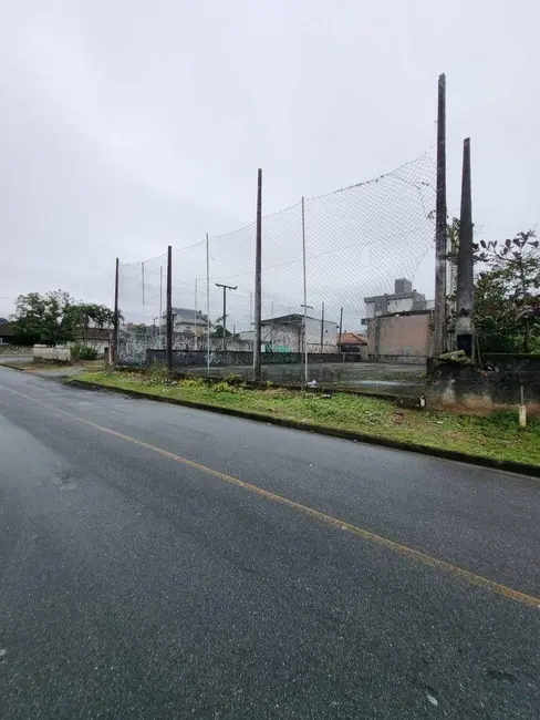 Foto 2 de Terreno / Lote à venda, 626m2 em Iririú, Joinville - SC