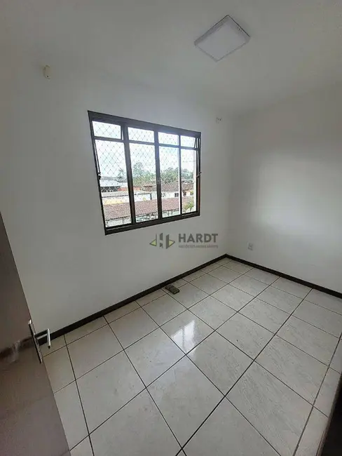 Foto 2 de Apartamento com 3 quartos para alugar em Costa e Silva, Joinville - SC
