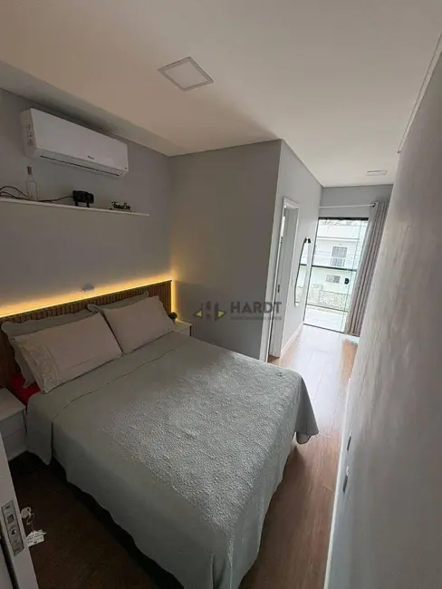 Foto 9 de Casa com 2 quartos à venda, 57m2 em Costa e Silva, Joinville - SC