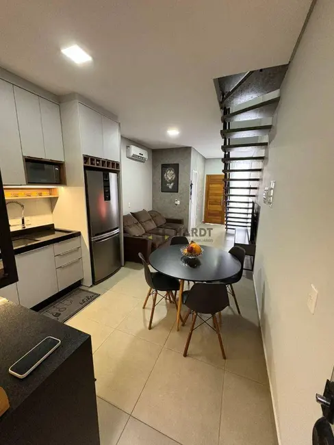 Casa com 2 quartos à venda, 57m2 em Costa e Silva, Joinville - SC - imagem 2 Foto 2 de Casa com 2 quartos à venda, 57m2 em Costa e Silva, Joinville - SC