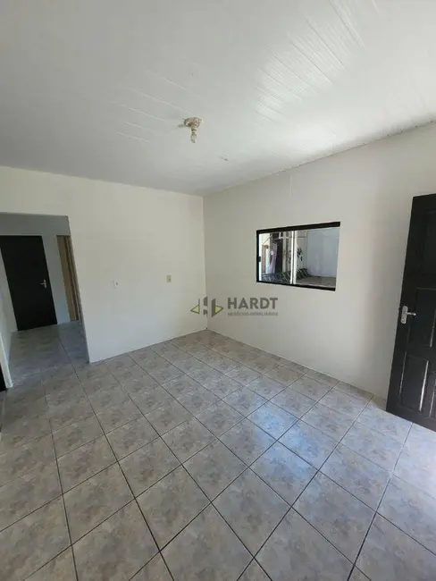 Foto 3 de Casa de Condomínio com 2 quartos para alugar, 52m2 em Joinville - SC