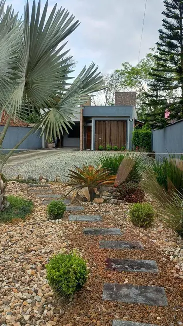 Foto 2 de Casa com 2 quartos à venda, 450m2 em Rio Bonito (Pirabeiraba), Joinville - SC