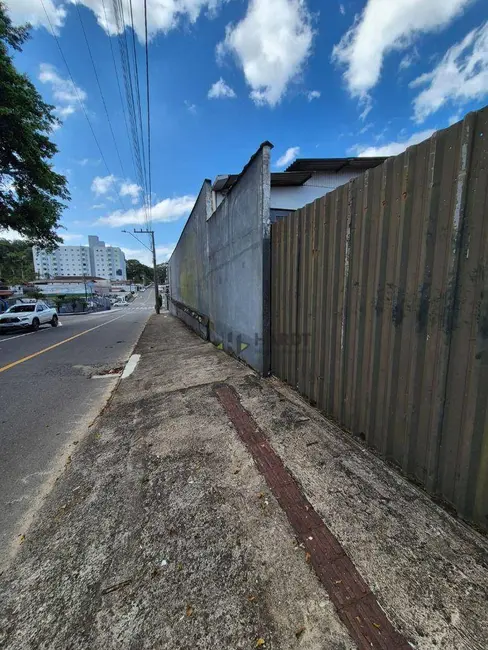 Foto 4 de Armazém / Galpão à venda, 1872m2 em Glória, Joinville - SC