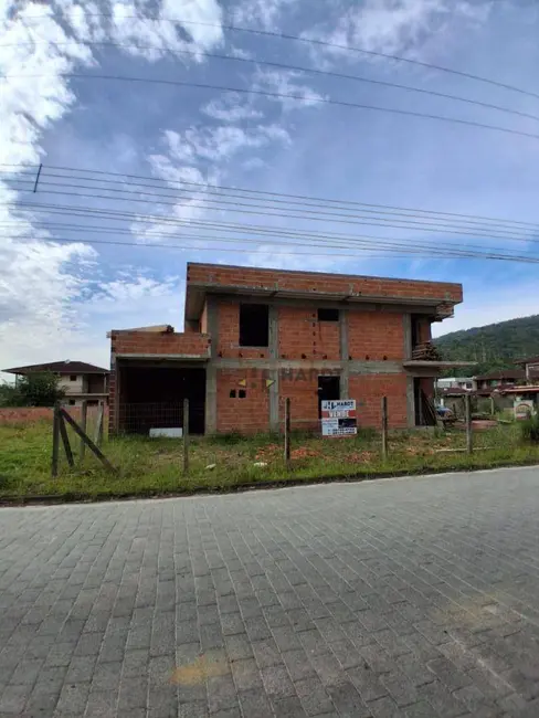 Foto 3 de Casa à venda, 200m2 em Rio Bonito (Pirabeiraba), Joinville - SC