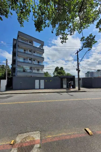 Foto 2 de Apartamento com 2 quartos para alugar, 55m2 em Saguaçu, Joinville - SC