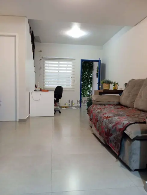 Foto 5 de Casa com 3 quartos à venda, 76m2 em Joinville - SC
