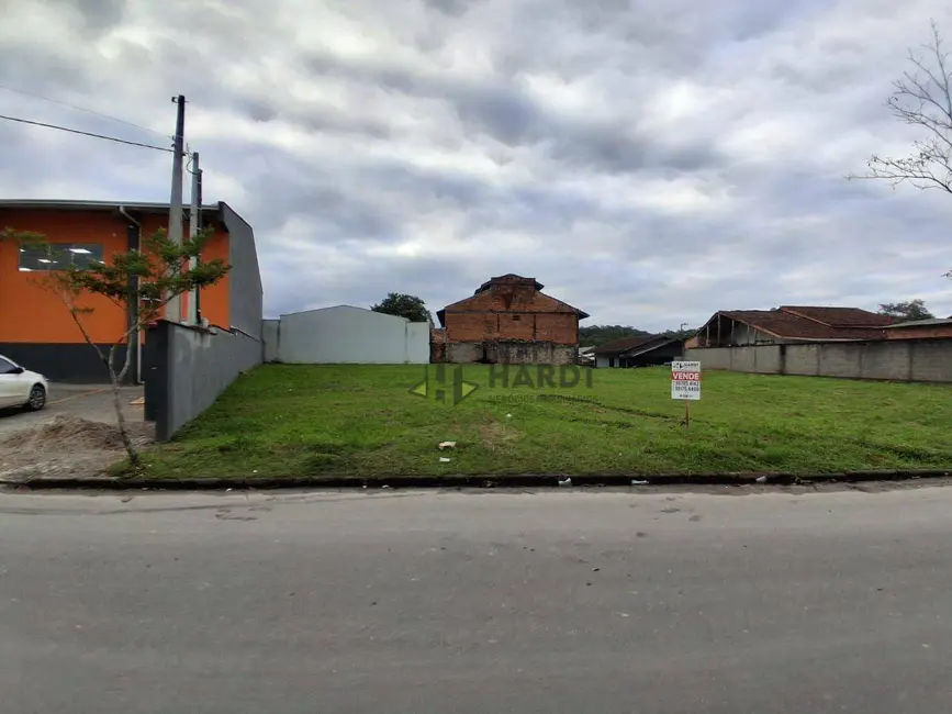 Foto 6 de Terreno / Lote à venda, 608m2 em Joinville - SC