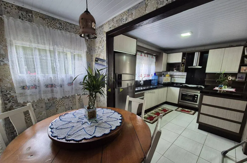 Foto 5 de Casa com 4 quartos à venda, 800m2 em Joinville - SC