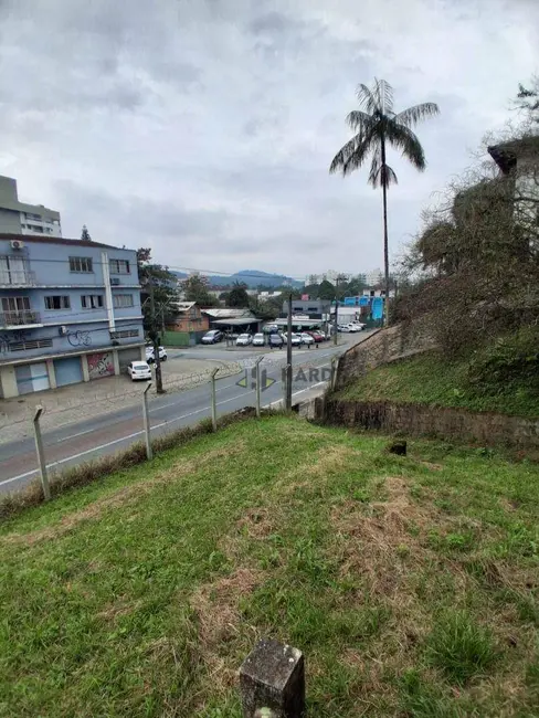 Terreno / Lote à venda, 1358m2 em Saguaçu, Joinville - SC - imagem 6 Foto 6 de Terreno / Lote à venda, 1358m2 em Saguaçu, Joinville - SC
