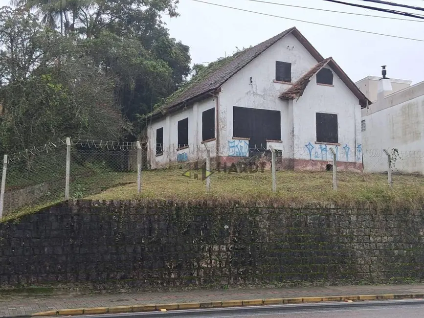 Terreno / Lote à venda, 1358m2 em Saguaçu, Joinville - SC - imagem 4 Foto 4 de Terreno / Lote à venda, 1358m2 em Saguaçu, Joinville - SC
