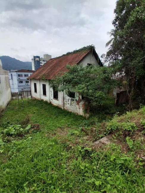 Terreno / Lote à venda, 1358m2 em Saguaçu, Joinville - SC - imagem 8 Foto 8 de Terreno / Lote à venda, 1358m2 em Saguaçu, Joinville - SC
