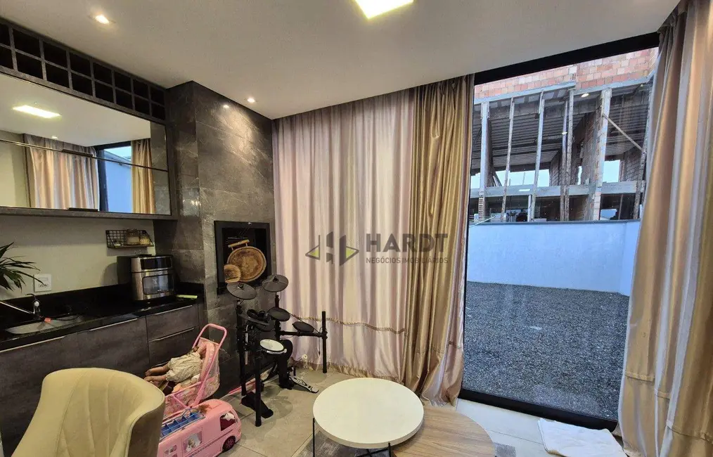 Foto 7 de Casa com 3 quartos à venda, 126m2 em Vila Nova, Joinville - SC