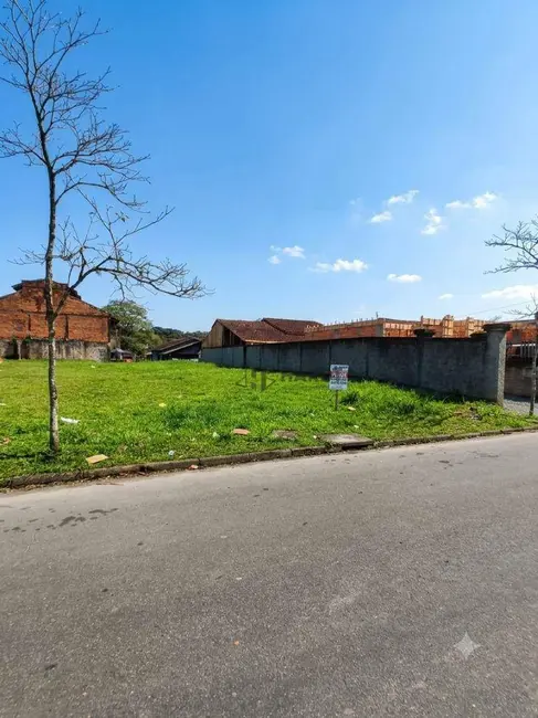 Terreno / Lote à venda, 399m2 em Joinville - SC - imagem 1 Foto 1 de Terreno / Lote à venda, 399m2 em Joinville - SC