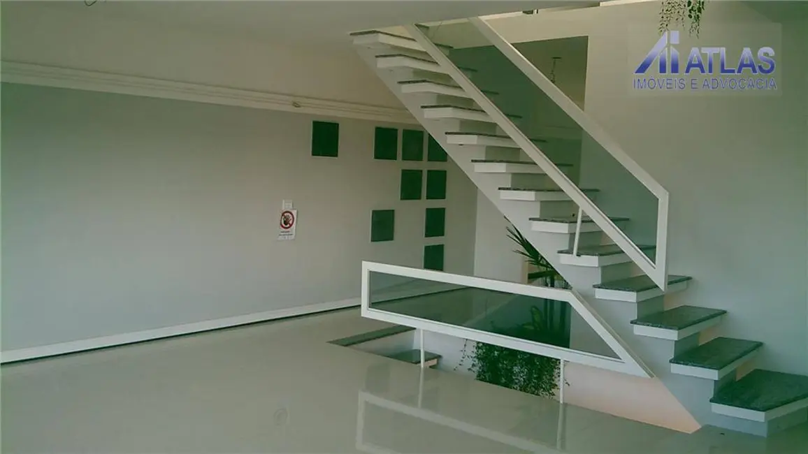 Sobrado com 3 quartos à venda, 178m2 em Jardim Japão, São Paulo - SP - imagem 8 Foto 8 de Sobrado com 3 quartos à venda, 178m2 em Jardim Japão, São Paulo - SP
