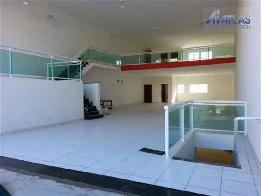 Sala Comercial para alugar, 230m2 em Vila Paiva, São Paulo - SP - imagem 3 Foto 3 de Sala Comercial para alugar, 230m2 em Vila Paiva, São Paulo - SP