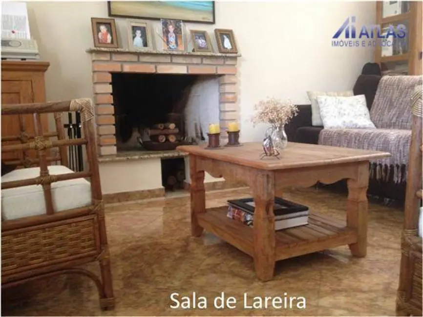 Foto 4 de Sobrado com 3 quartos à venda, 300m2 em Horto Florestal, São Paulo - SP