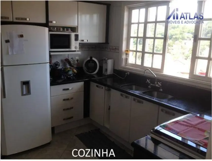 Foto 6 de Sobrado com 3 quartos à venda, 300m2 em Horto Florestal, São Paulo - SP