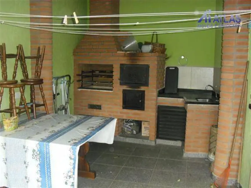 Sobrado com 4 quartos à venda, 250m2 em Jardim Japão, São Paulo - SP - imagem 4 Foto 4 de Sobrado com 4 quartos à venda, 250m2 em Jardim Japão, São Paulo - SP