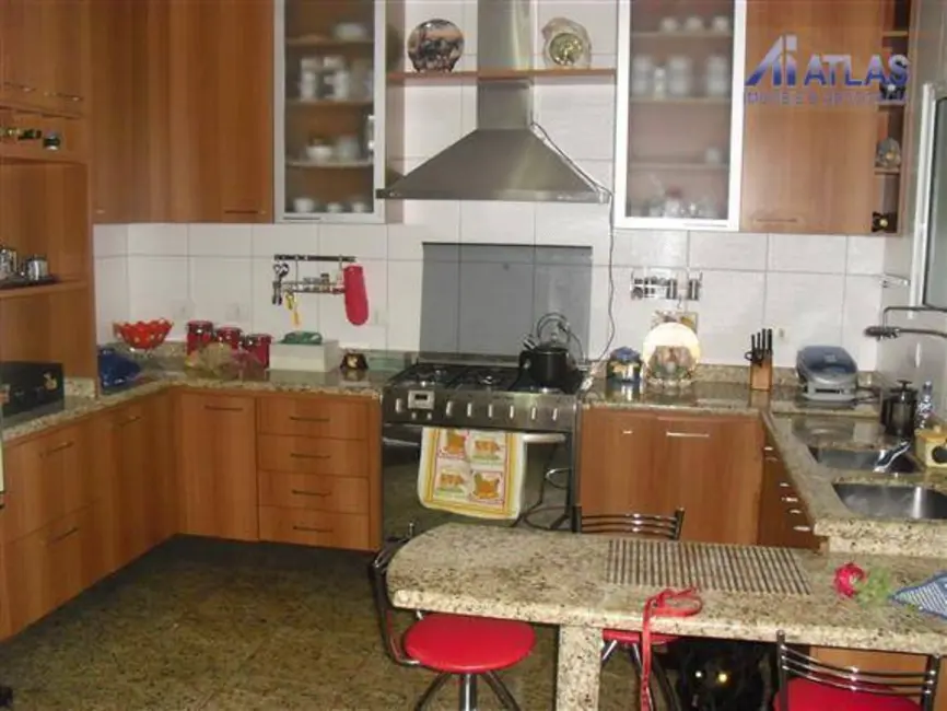 Sobrado com 4 quartos à venda, 250m2 em Jardim Japão, São Paulo - SP - imagem 7 Foto 7 de Sobrado com 4 quartos à venda, 250m2 em Jardim Japão, São Paulo - SP