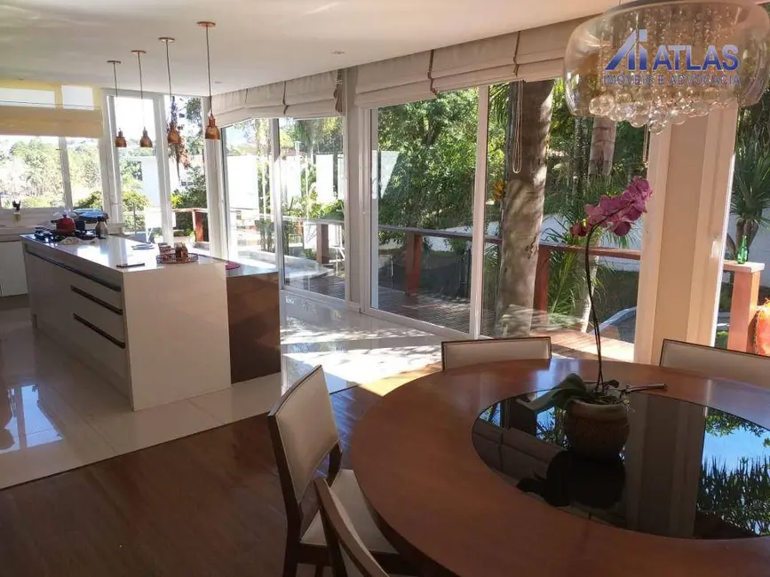 Foto 6 de Casa de Condomínio com 3 quartos à venda, 1500m2 em Jardim Planalto, Aruja - SP