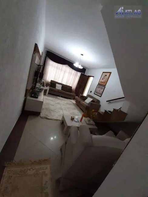 Foto 9 de Sobrado com 3 quartos à venda, 125m2 em Jardim Guanca, São Paulo - SP